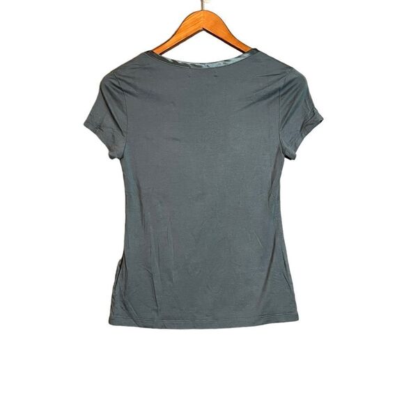 3 for $30! Banana republic luxe touch T shirt - Picture 5 of 6